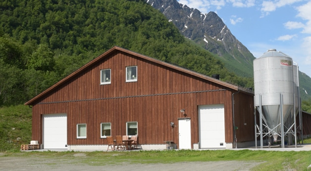 Hønsefjøs hos Tuppen & Lillemor, Sunndal